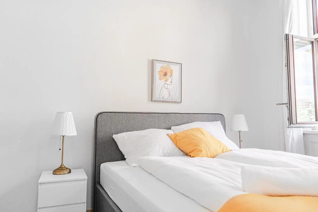 Cozy 2Br Apt. Near Akh Hospital-Ideal For Longstay Vienna 0*,